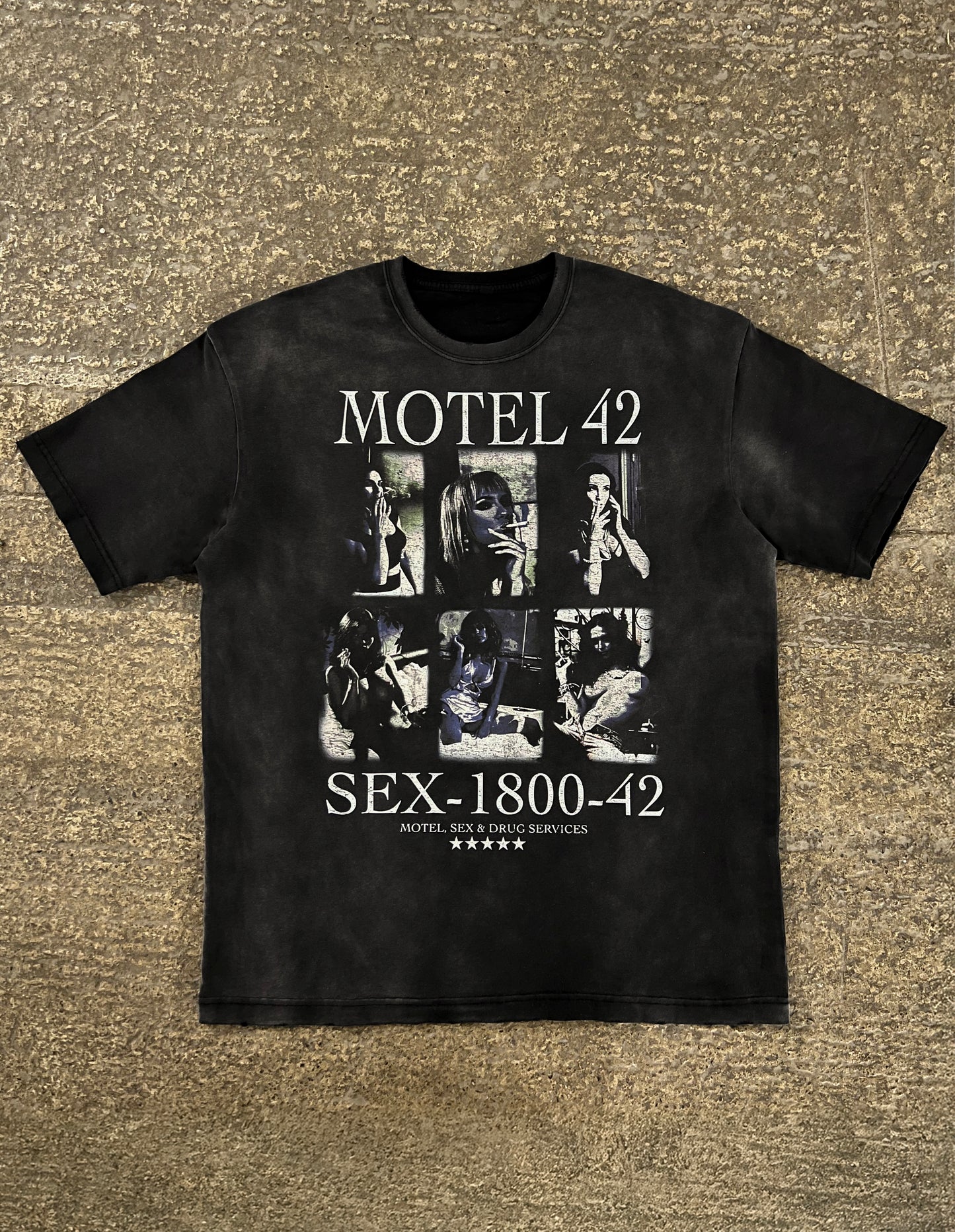 Motel 42 - BLACK